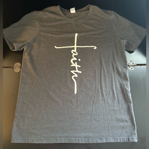 Faith Graphic Woman’s T-Shirt - Gray - Picture 2 of 6